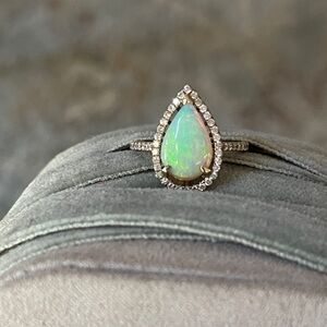 14k Opal Diamond Ring